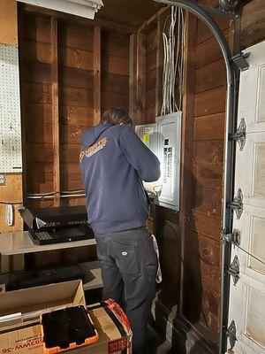 Harts Plumbers, Electricians, & HVAC Technicians