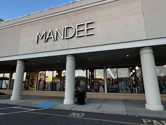 Mandee