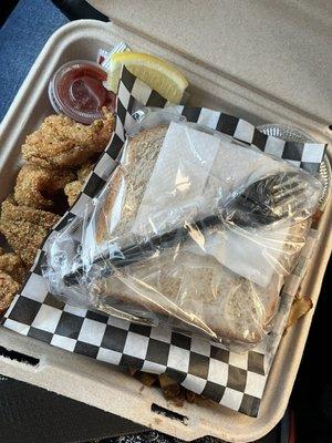 Eee's N Cee's Fish Market