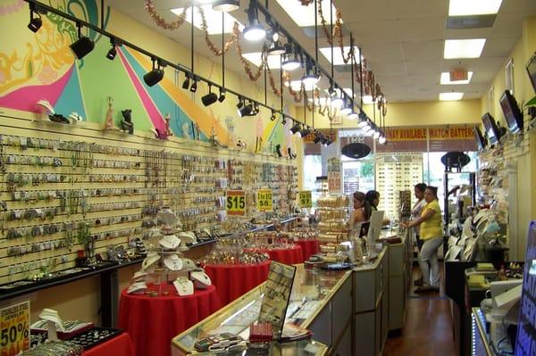 Pure Gold Diamond Jewelry Appraisal