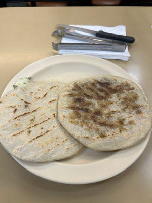 The best pupusas in DTLA