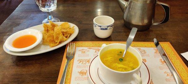 Lee's Hunan Chinese Restaurant