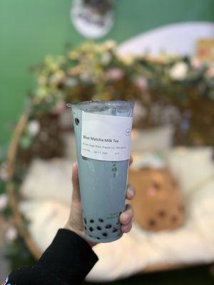Blue Matcha Fresh Milk Tea