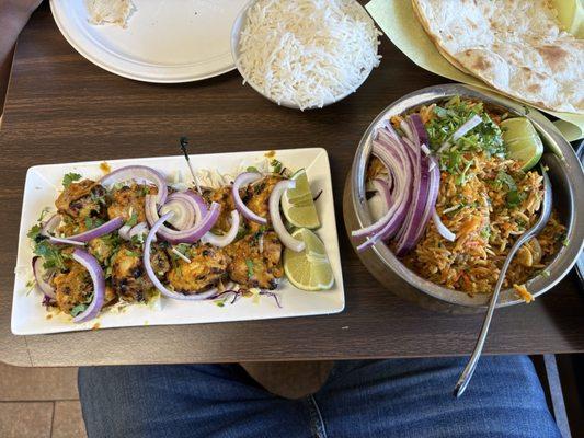 Hariyali Chicken Kebab / Aavakai Chicken Biryani