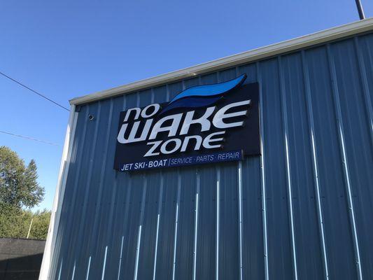No Wake Zone