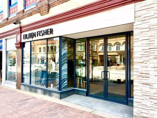 EILEEN FISHER