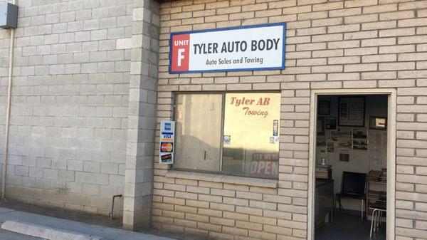 Tyler Auto Body & Towing