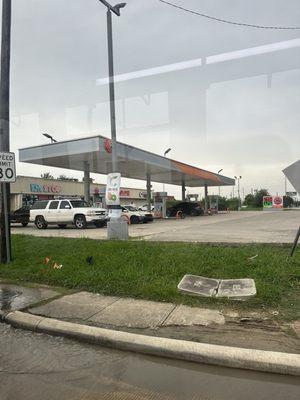 76 Gas Station