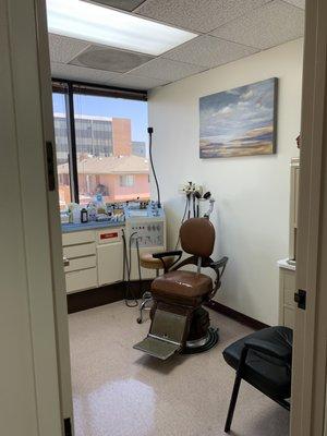 Hayward L Eubanks, MD