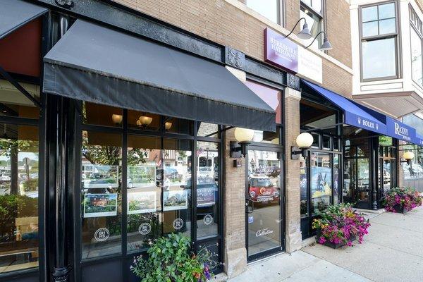 Sylvia Bart - KoenigRubloff Realty Group