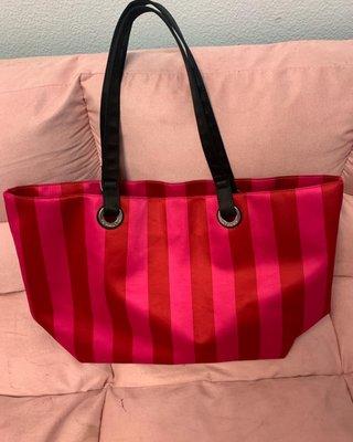 Victoria Secret Tote Bag
20$