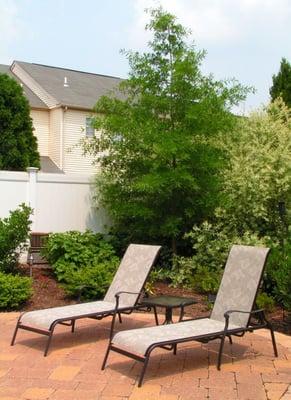 Fine Lawns & Gardens