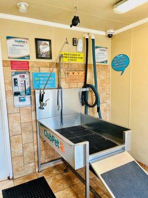 Buggy Car Wash and The Barking Bath