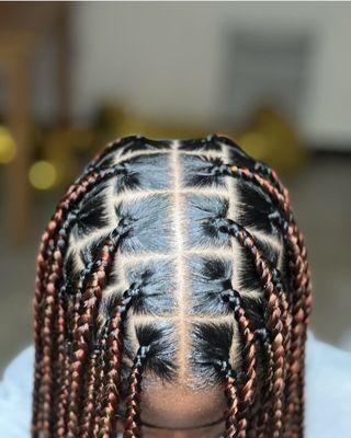 M/L Knotless Braids