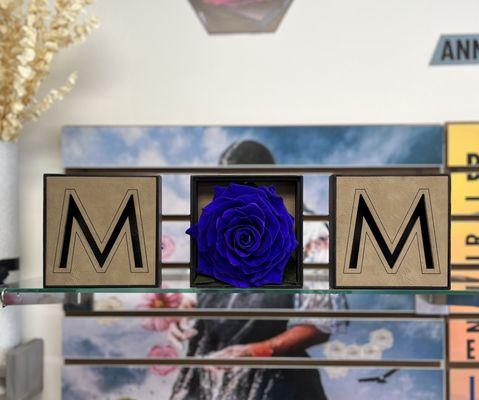 MOM Gift Box with Preserved Real ROSE. Available in store 1051 Bloomfield Ave, Clifton NJ. For different rose colors call 8778372100.