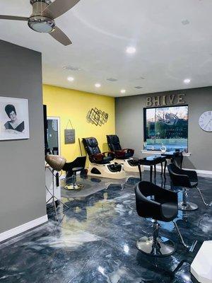 B Hive Salon