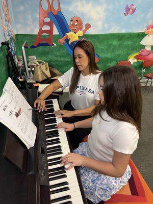 Stellarts Music School