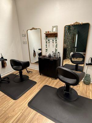 Sunday's Lashes & Beauty Studio