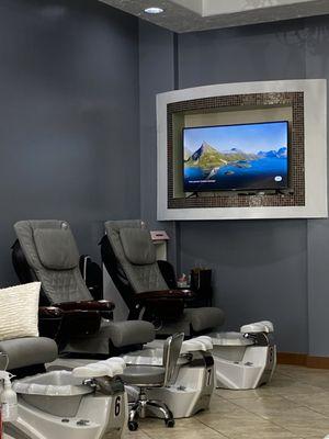 K Crown Nails & Spa