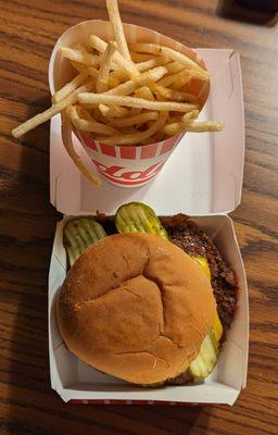 Freddy's Frozen Custard & Steakburgers
