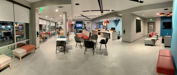 Avid Hotel lobby - bright and modern design