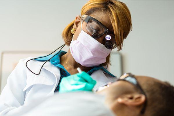 Dr. Kyra Barnes, DDS featured on ABC 7 and WGN News.