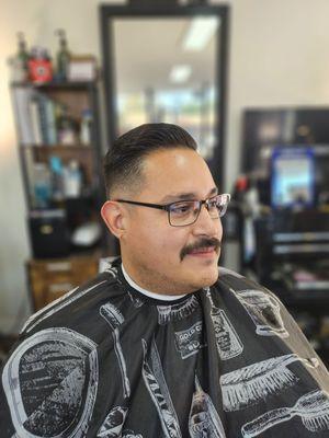 Strands On Beverly Blvd