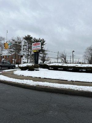 Pantry 1 Food Mart
