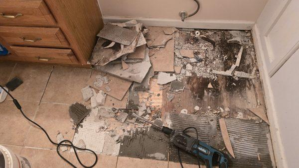 Flower's Cleaning & Handyman Service