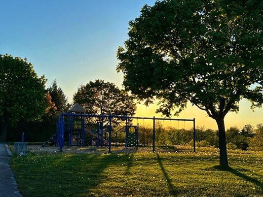 Oak Creek Parkway Park