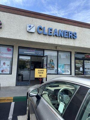 Neighborhood Valet Cleaners