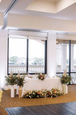 Wedding and event flowers from Jennie's Flowers of St. Petersburg.