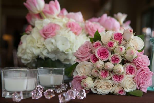 Anoush did my wedding flowers and I loved every aspect of it!