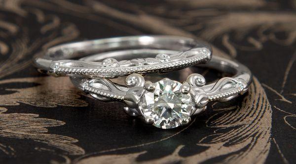 Solitaire Wedding Set in 14k white gold