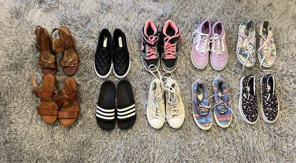 Women's shoes, top brands in great shape that "doesn't fit their inventory" lol