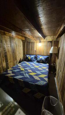 Hillside Lodging Trail