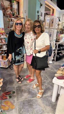 Yara’s Shoe Boutique