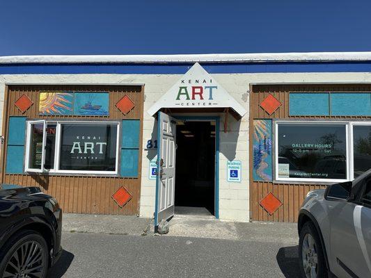 Entrance to the art center.