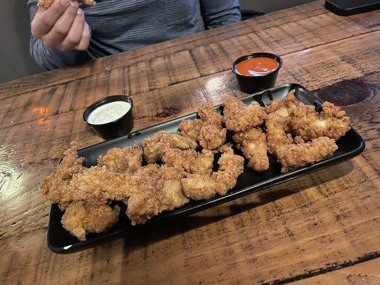 chicken tenders w/ buffalo and ranch on the side