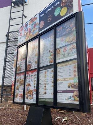 Food sign for Taco Bell / KFC