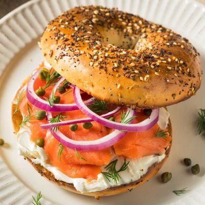 Smoke salmon lox