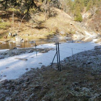 Inline Fence Construction