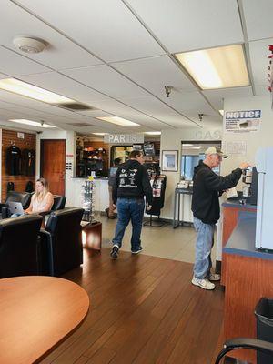 Service waiting area