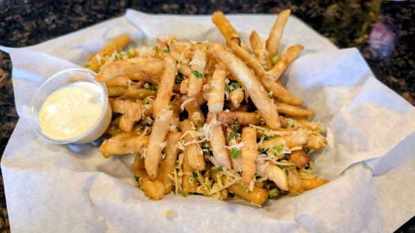 Garlic parmesan fries