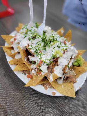 Shredded Chicken Nachos