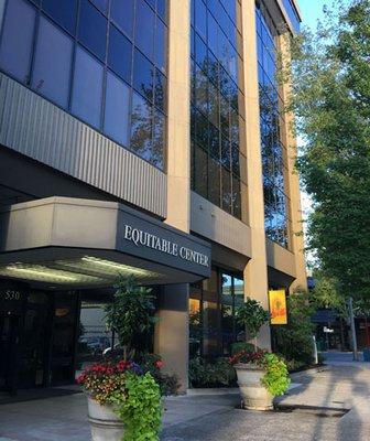 Equitable Center - Salem OR 7 Story Retail / Class A Office Leasing 503-399-1191