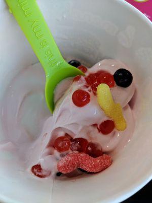 Strawberry banana yogurt