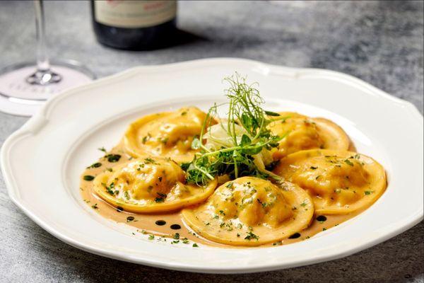Cipresso Lobster Ravioli