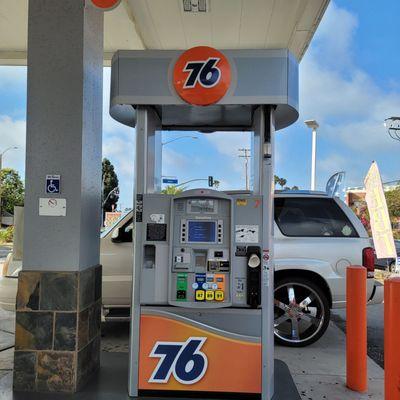 76 Gas station