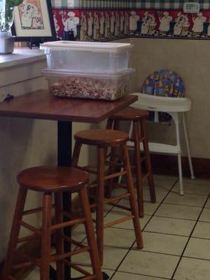 Zazing Primo Pizza, Chicken & Sandwiches